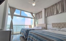 Suítes Pitangueiras - POUSADA FRENTE MAR